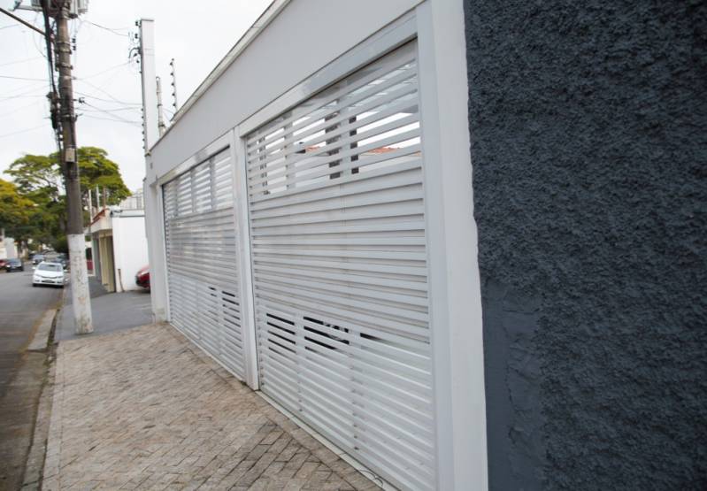Instalação de Portão de Alumínio Branco em São José dos Campos - Portão de Alumínio Basculante