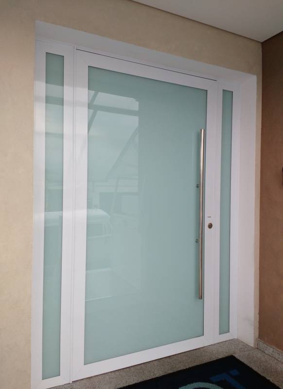 Porta de Alumínio Branco para Sala Preço na Carapicuíba - Porta de Alumínio Branco com Vidro