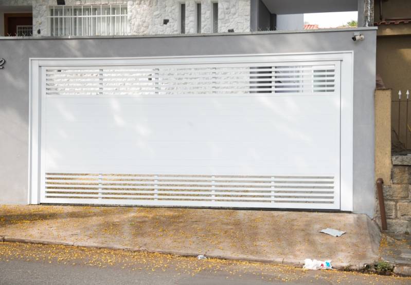 Portão de Alumínio Preço na Bragança Paulista - Portão de Alumínio Basculante sob Medida